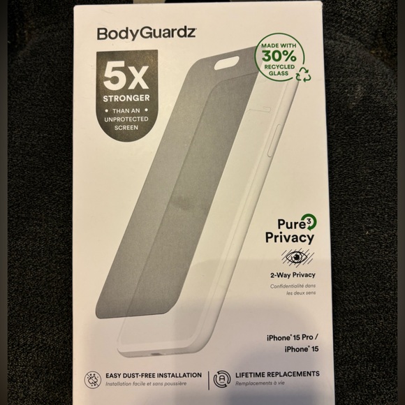 BodyGuardz iPhone 15 Pro/ iPhone 15 Privacy Screen Protector - Picture 1 of 2